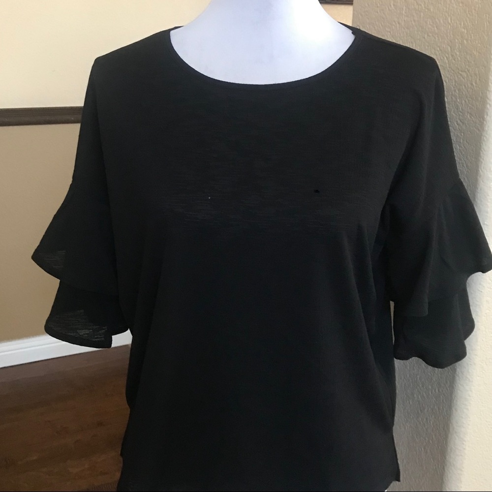 EUC Top by Biashe Bell Sleeves Top